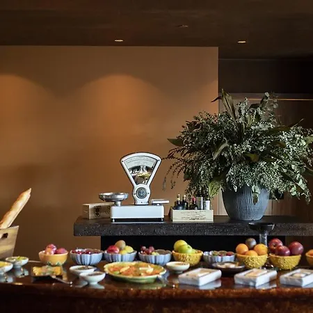 De Gaia, Autograph Collection Hotel