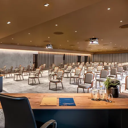 De Gaia, Autograph Collection Вила-Нова-ди-Гая