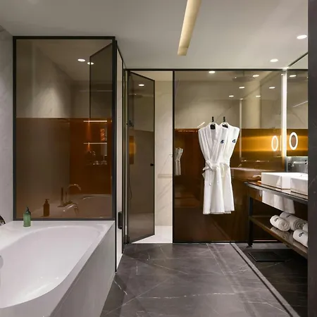 Hotel De Gaia, Autograph Collection 5*