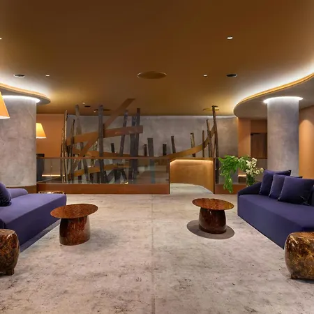 De Gaia, Autograph Collection