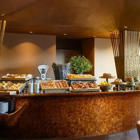 De Gaia, Autograph Collection 5* Vila Nova de Gaia