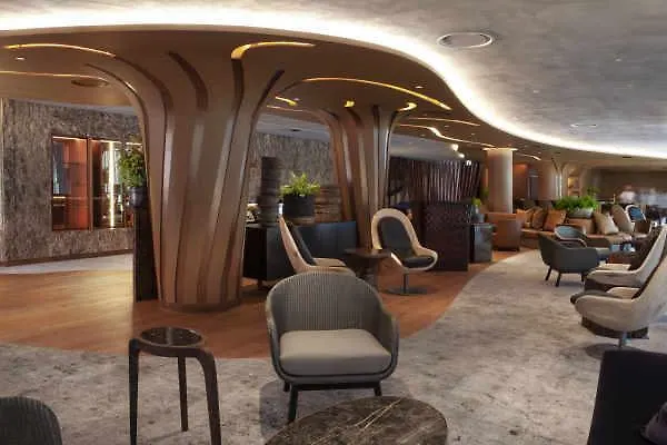 De Gaia, Autograph Collection 5*