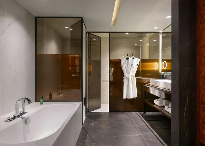 Hotel De Gaia, Autograph Collection 5*