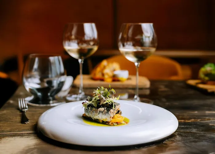 De Gaia, Autograph Collection